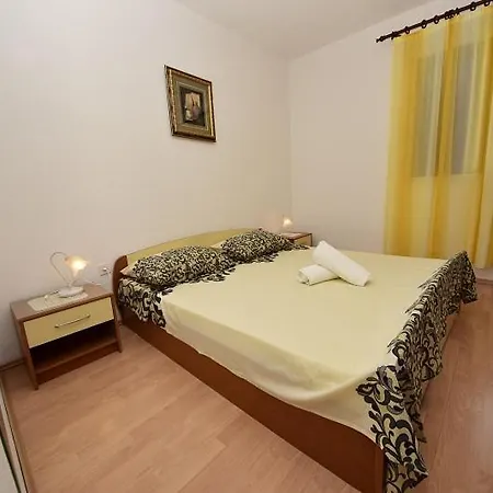Zora Apartment Seget Vranjica Exterior photo